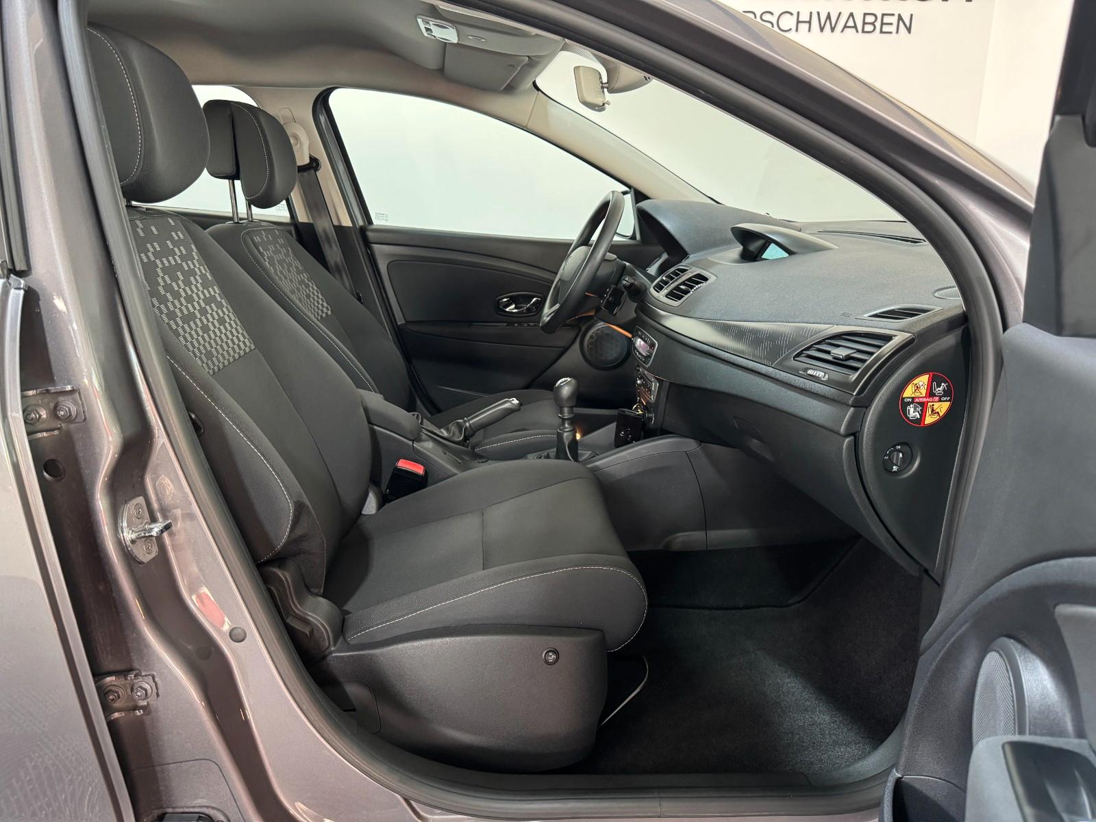 Renault Megane III TCe 115 Grandtour Expression *2.HAND*