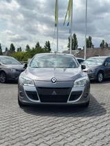 Renault Megane III Coupe Dynamique*TÜV*Neu*6Gang*Navi - Renault Megane in Wiesbaden