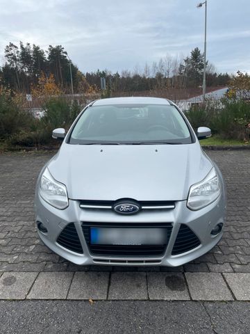 Ford Focus Kombi BJ 2013