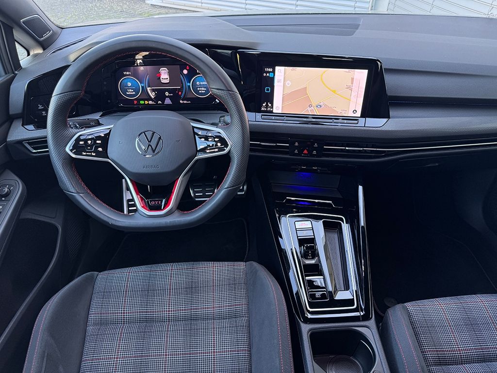 Golf VIII GTI 2.0 TSI *MATRIX*H&K*BLACK*NAVI*
