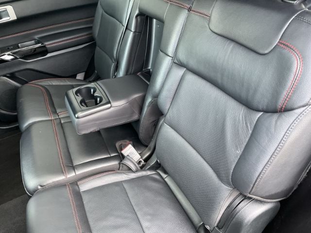 Fahrzeugabbildung Ford Explorer 3.0 EcoBoost Plug-in-Hybrid, ST-Line 7-