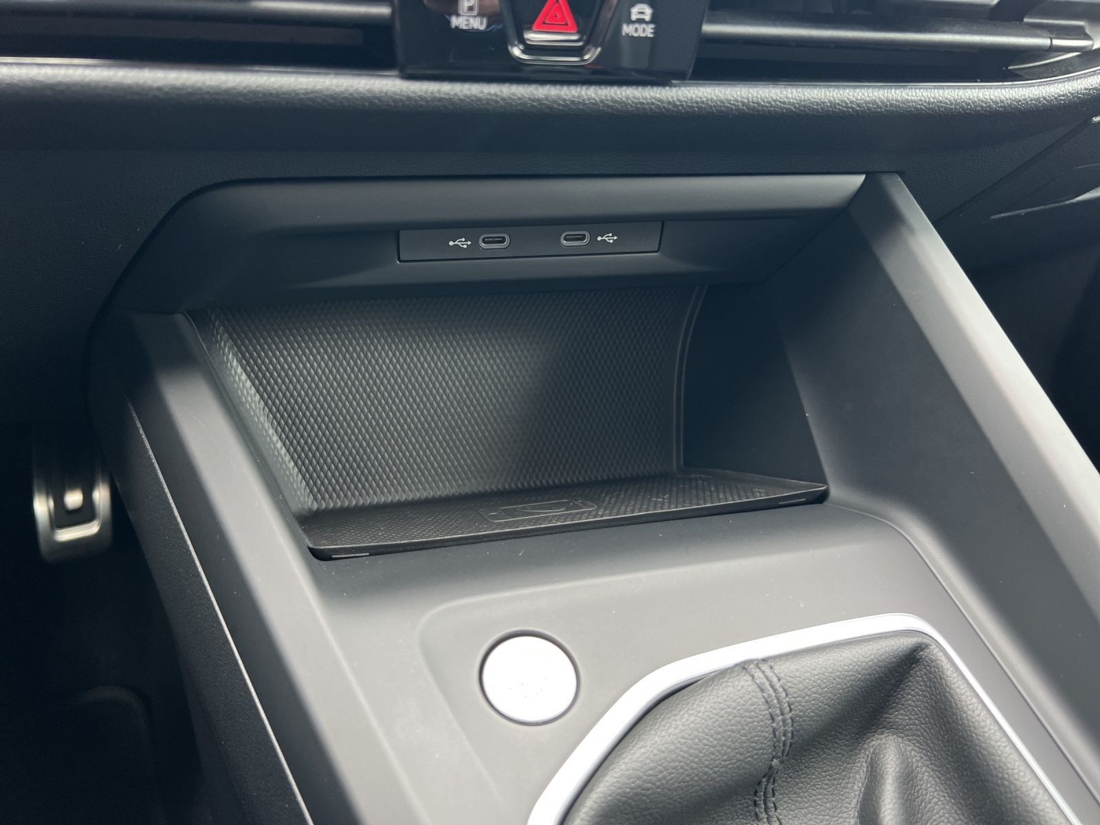 Golf VIII Active 1.5 TSI AHK*LED*Kamera*ACC*Navi