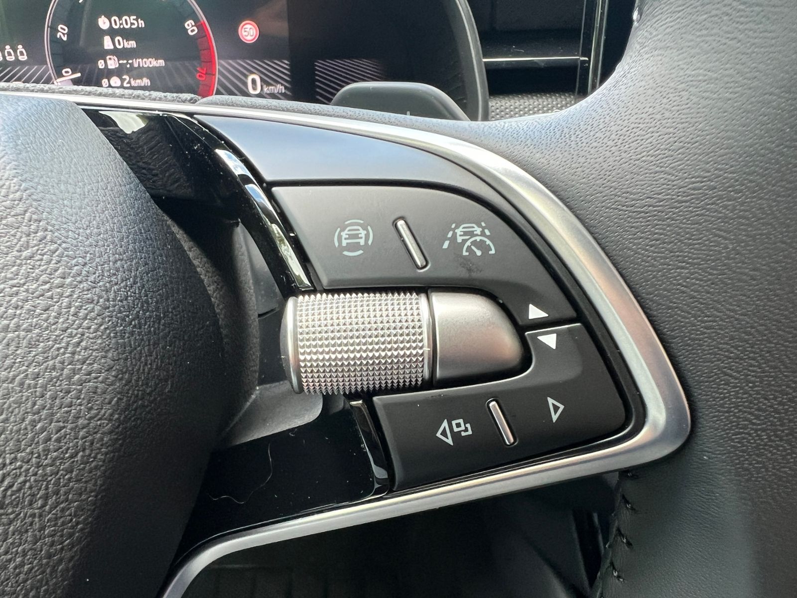 Fahrzeugabbildung SKODA Scala Selection 1.0 TSI DSG *LED, ACC, Kamera, 1