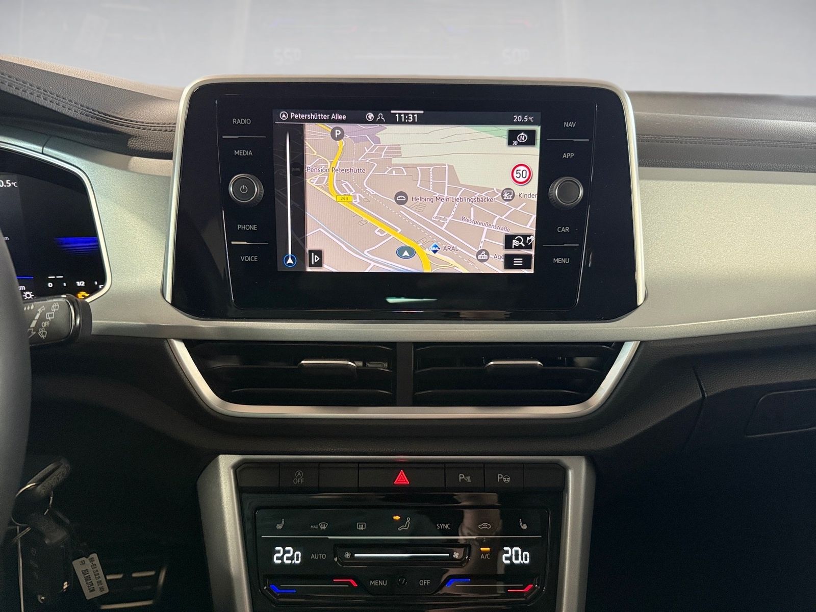 Volkswagen T-Roc - Bild 17