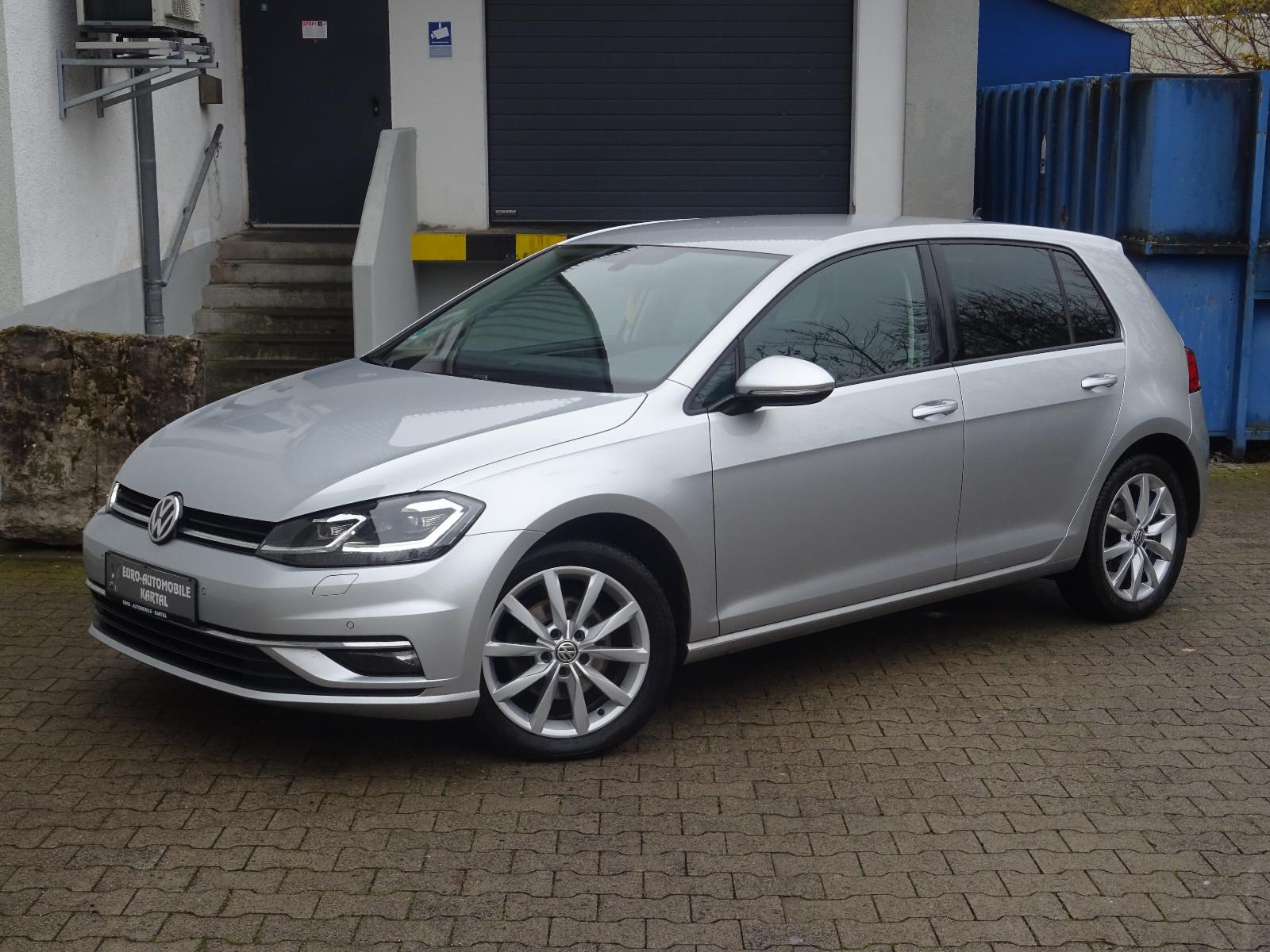 Volkswagen Golf VII Lim. Highline DSG/Navi/