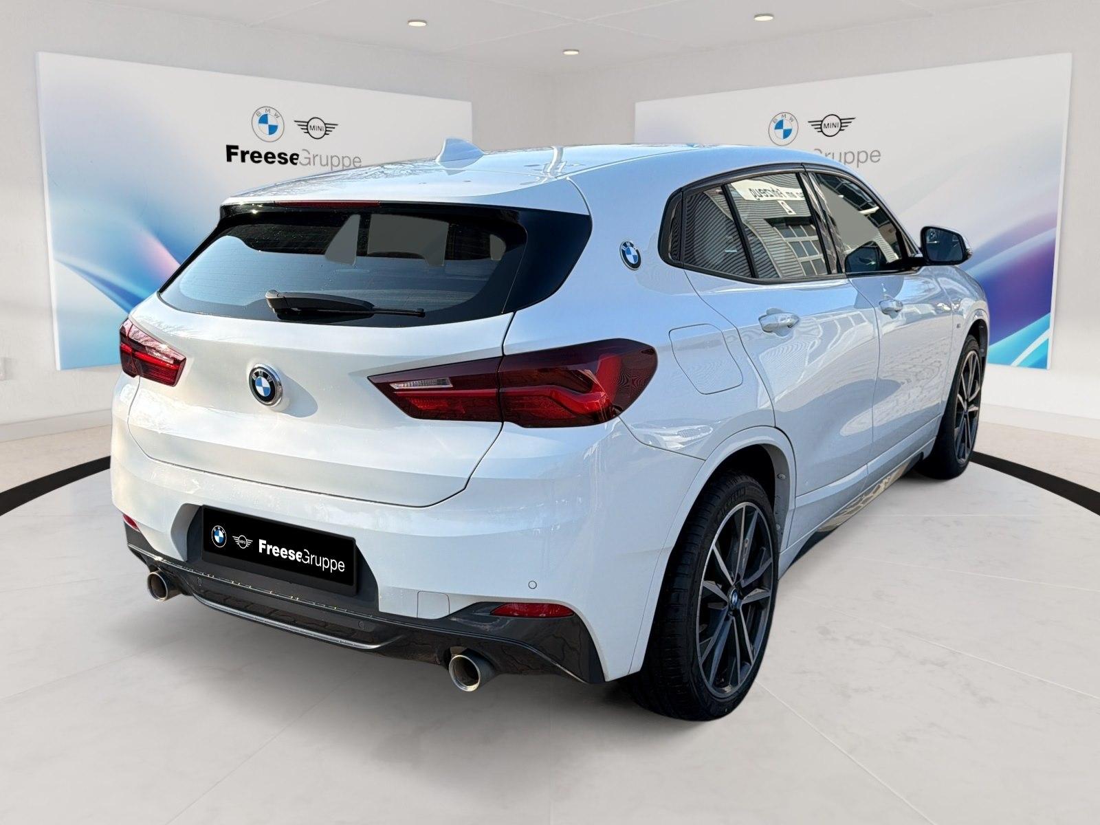 BMW X2 sDrive20i RFK LORDOSE SPORTSITZE LED SHZ DAB, миниатюра 6
