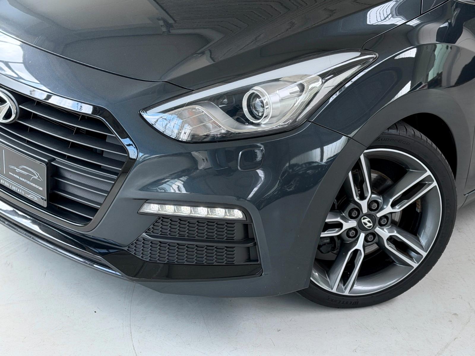 Hyundai i30 Turbo*Kamera*Bi-Xenon*Navi*SHZ*