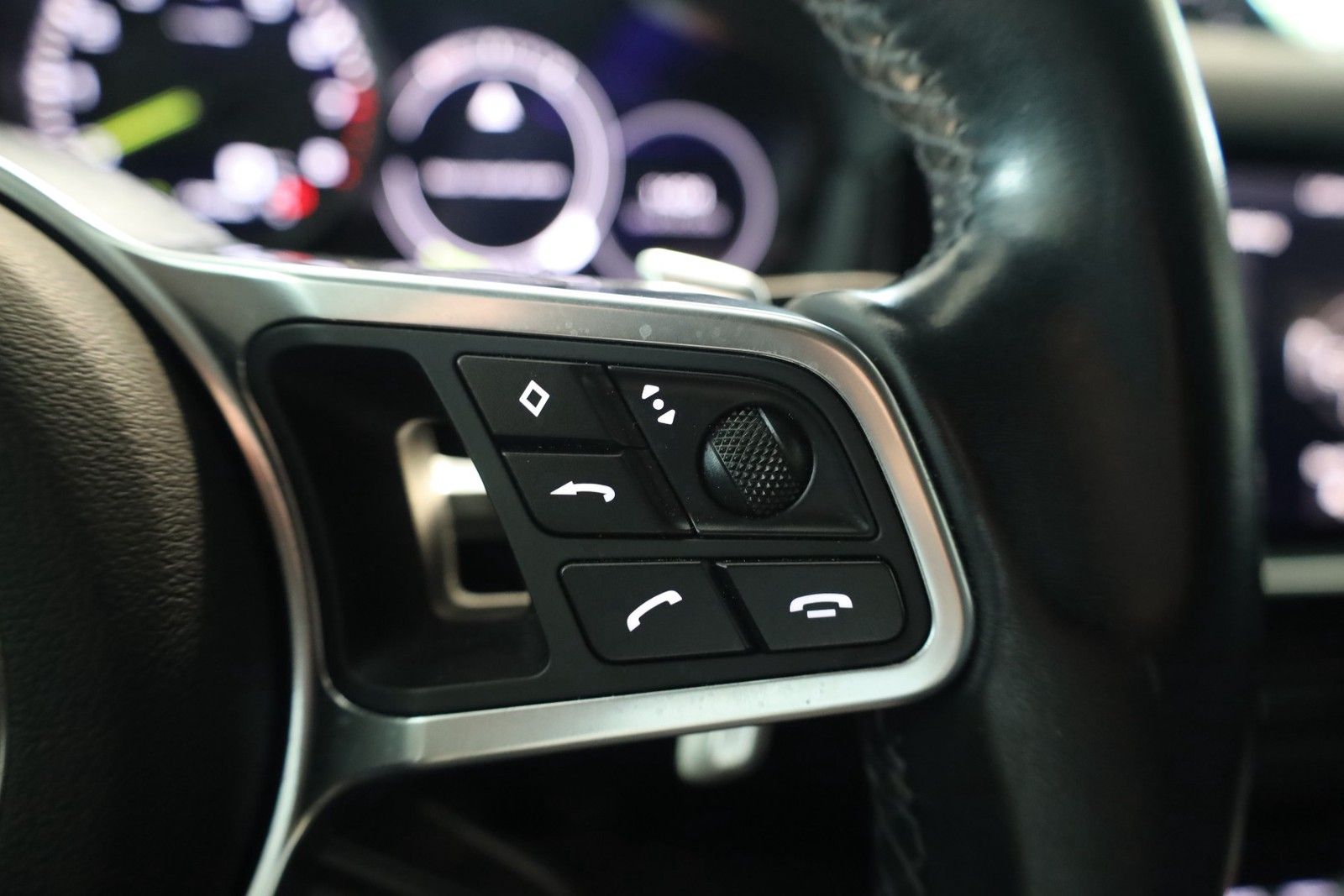 Porsche Cayenne Coupe E-Hybrid Panorama foto 23