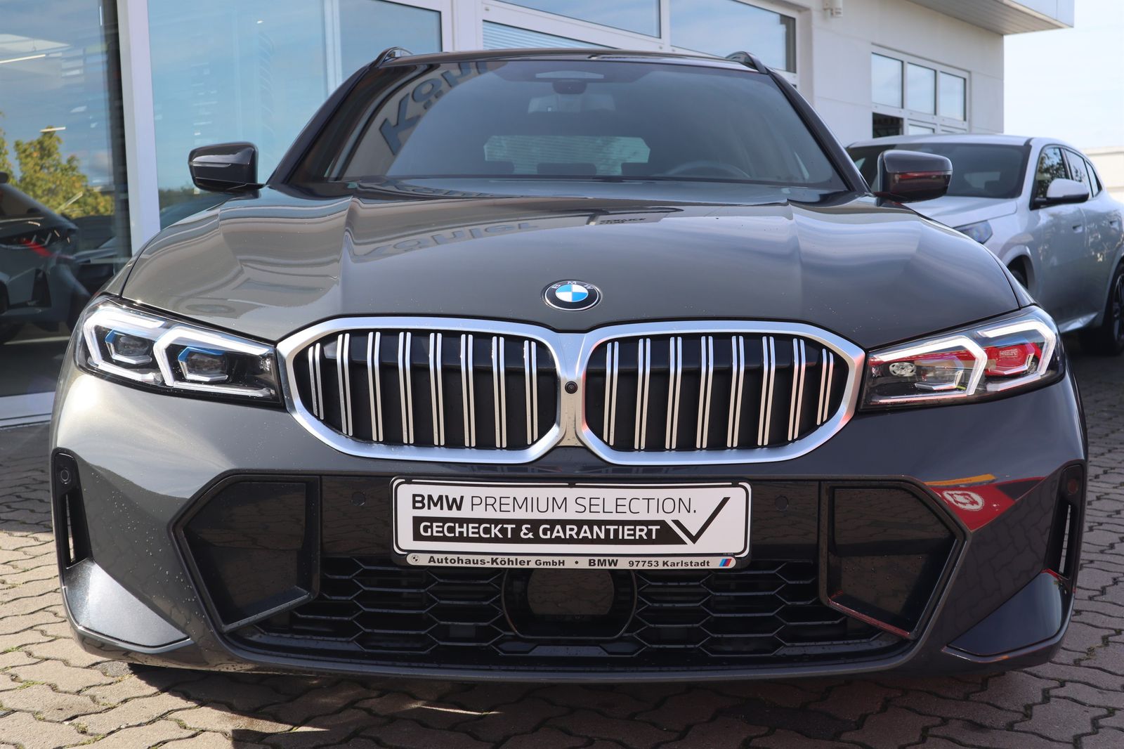 BMW 330d xDrive Touring M Sport HiFi DAB Shz Sportsi foto 2