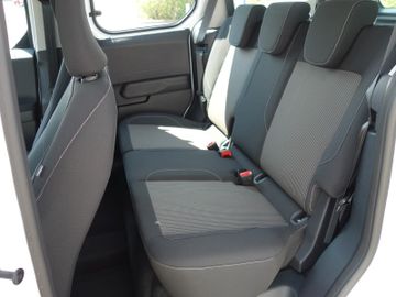 Bild 14 Ford Tourneo Courier 1.0 EcoBoost 92 kW Trend