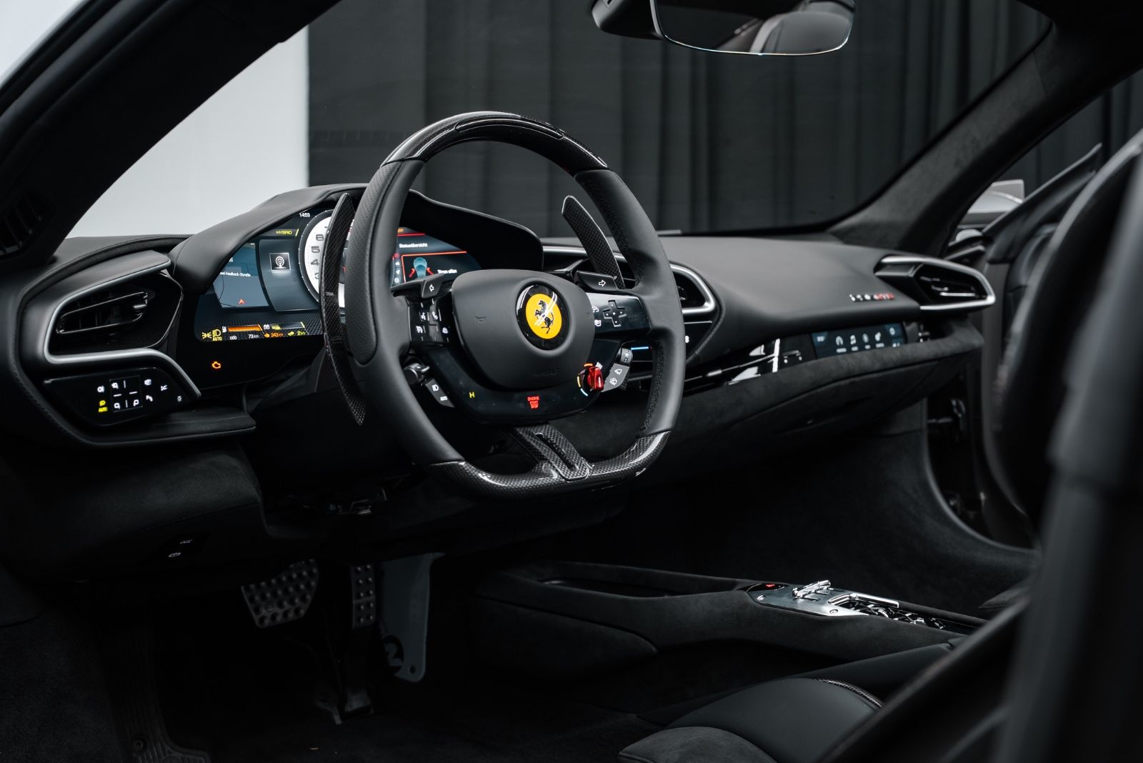 Fahrzeugabbildung Ferrari 296 GTS RACING SEATS/LIFT/CARBON/SCUDERIA