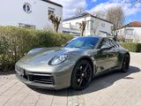 Porsche 992 Carrera 4S Coupé  - Porsche 992: Grün