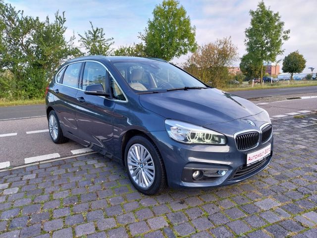 BMW 220i Active Tourer*Luxury Line*LED*Leder*AHK*