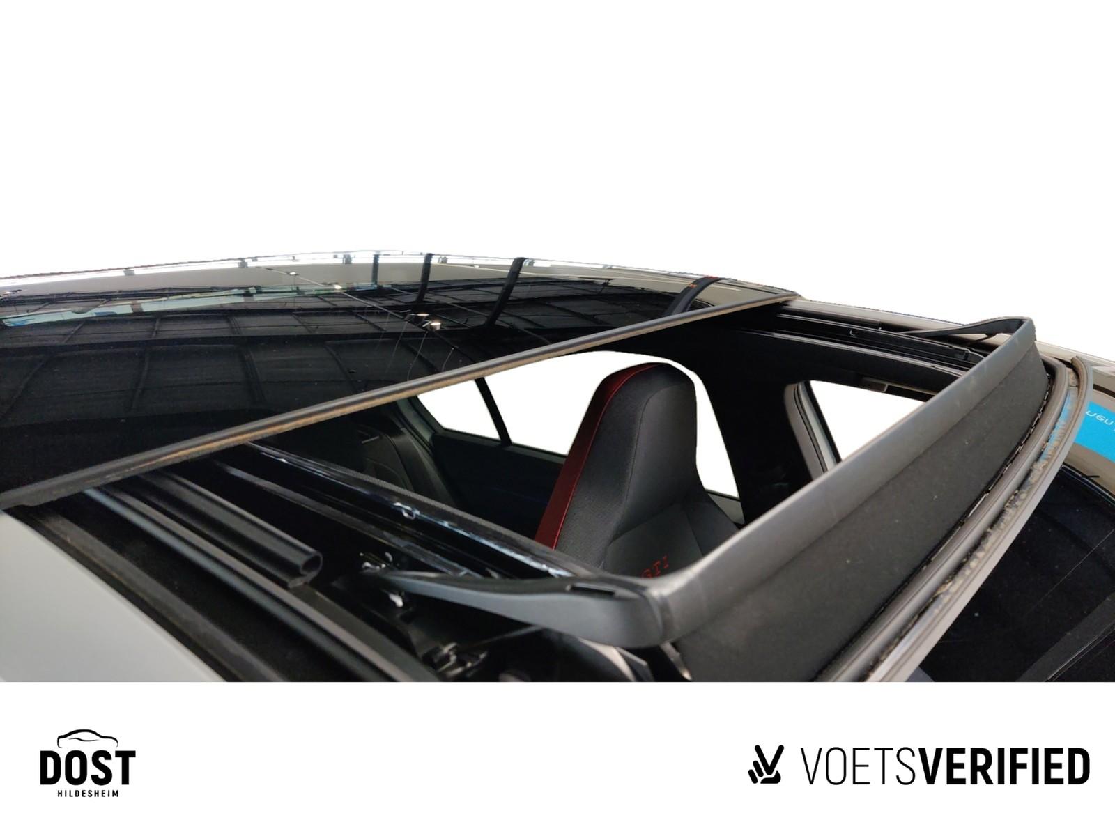 Volkswagen Golf VIII GTI 2.0 TSI KLIMA+PANO+REAR VIEW, миниатюра 15