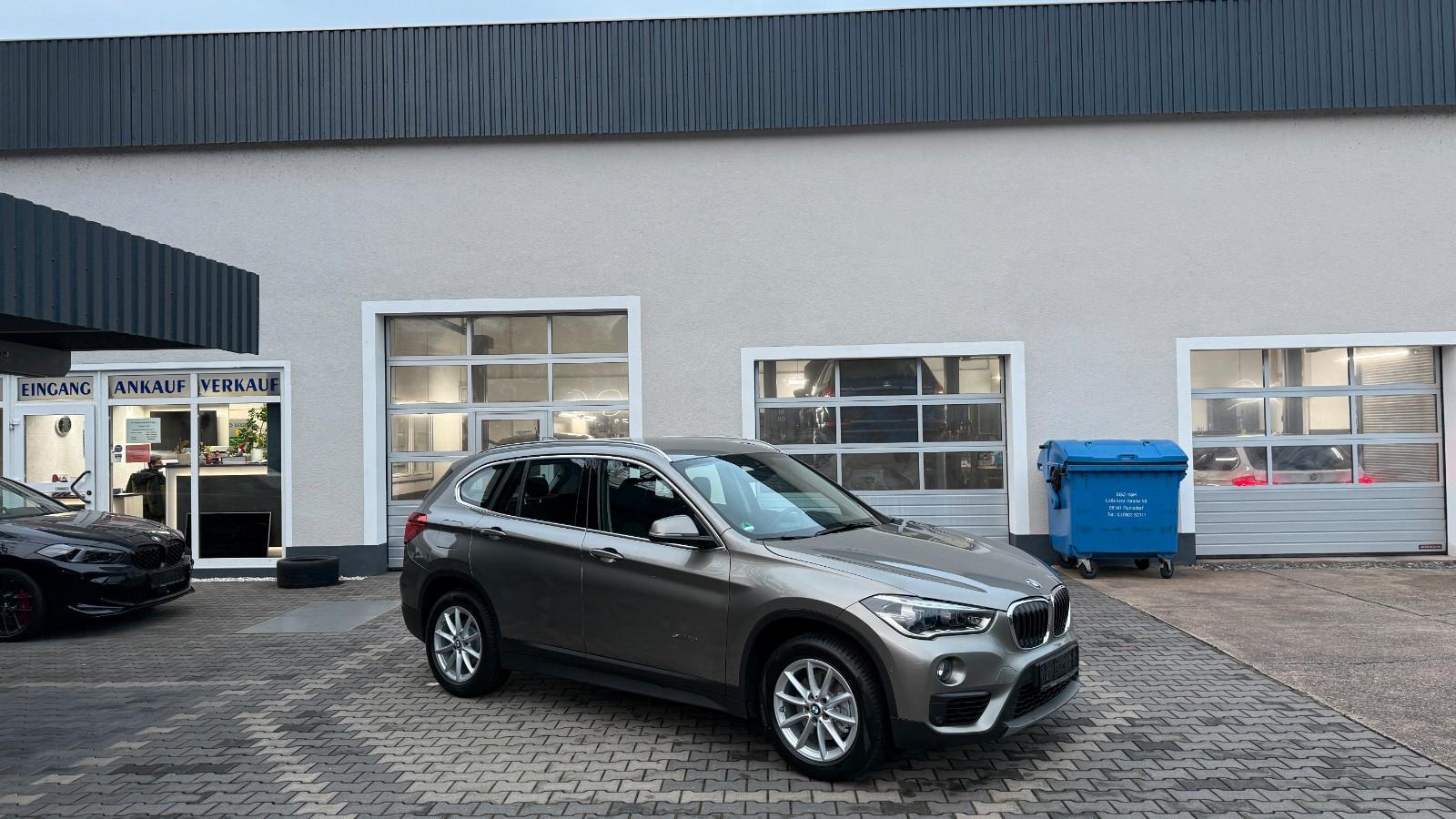 BMW X1 18i Autom LED Nav AHK Temp
