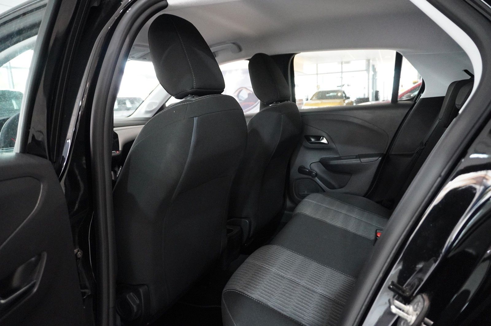 Fahrzeugabbildung Opel Corsa F 1.2 EDITION NAVI/TEMP/PDC/SPORT/DAB+