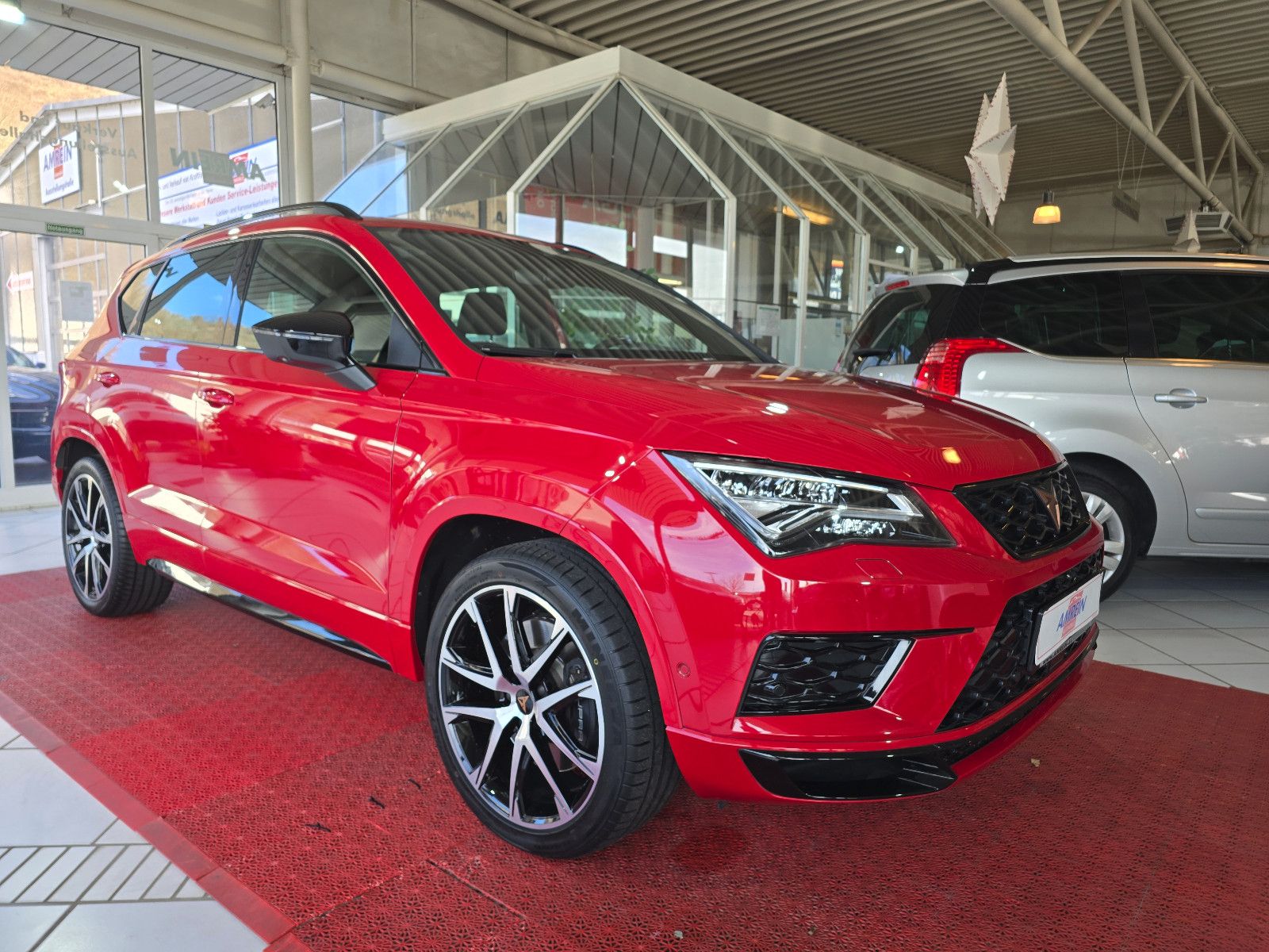 Cupra Ateca 4Drive PANO+AHK+ACC+LED+BEATS+DAB+360°+