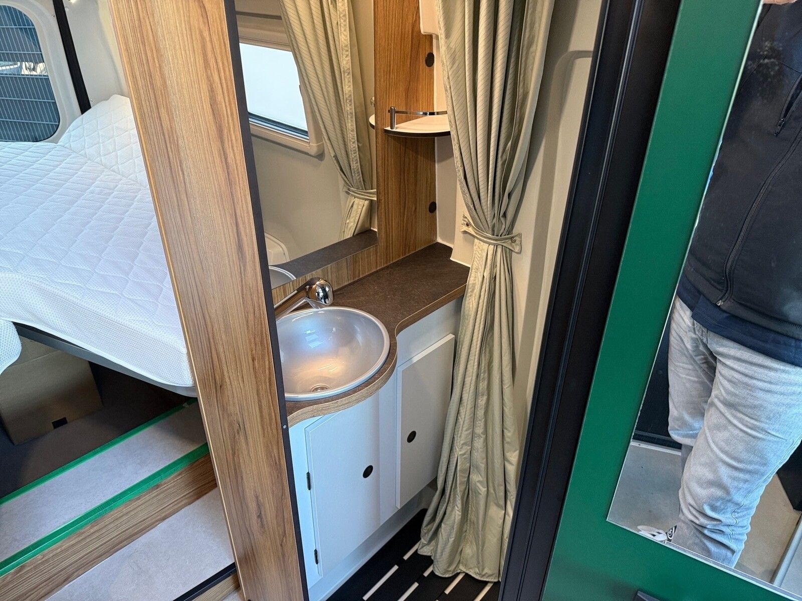 Fahrzeugabbildung Karmann Dexter DE 600 Concept Paket