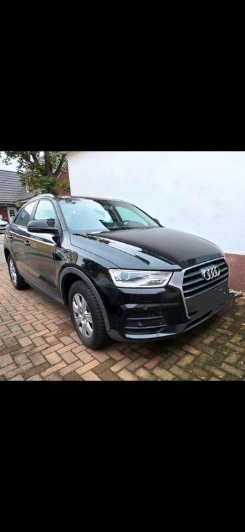Image of Audi Q3
