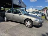 Toyota Camry 2.2/122000Km/Deutsches Fz.TÜV - Toyota Camry mit Benzin-Antrieb