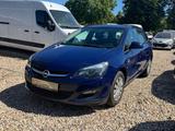 Opel Astra J *Garantie*TÜV+Service Neu* - Opel Astra Gebrauchtwagen in Halle