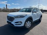 Hyundai Tucson blue Trend 2WD | 141 PS | 76087 - Hyundai TUCSON: 2.7