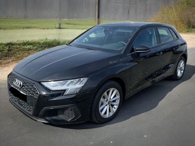 Audi A3 30 TFSI 1.0 TFSI Sitzh. Klima Licht Pak.