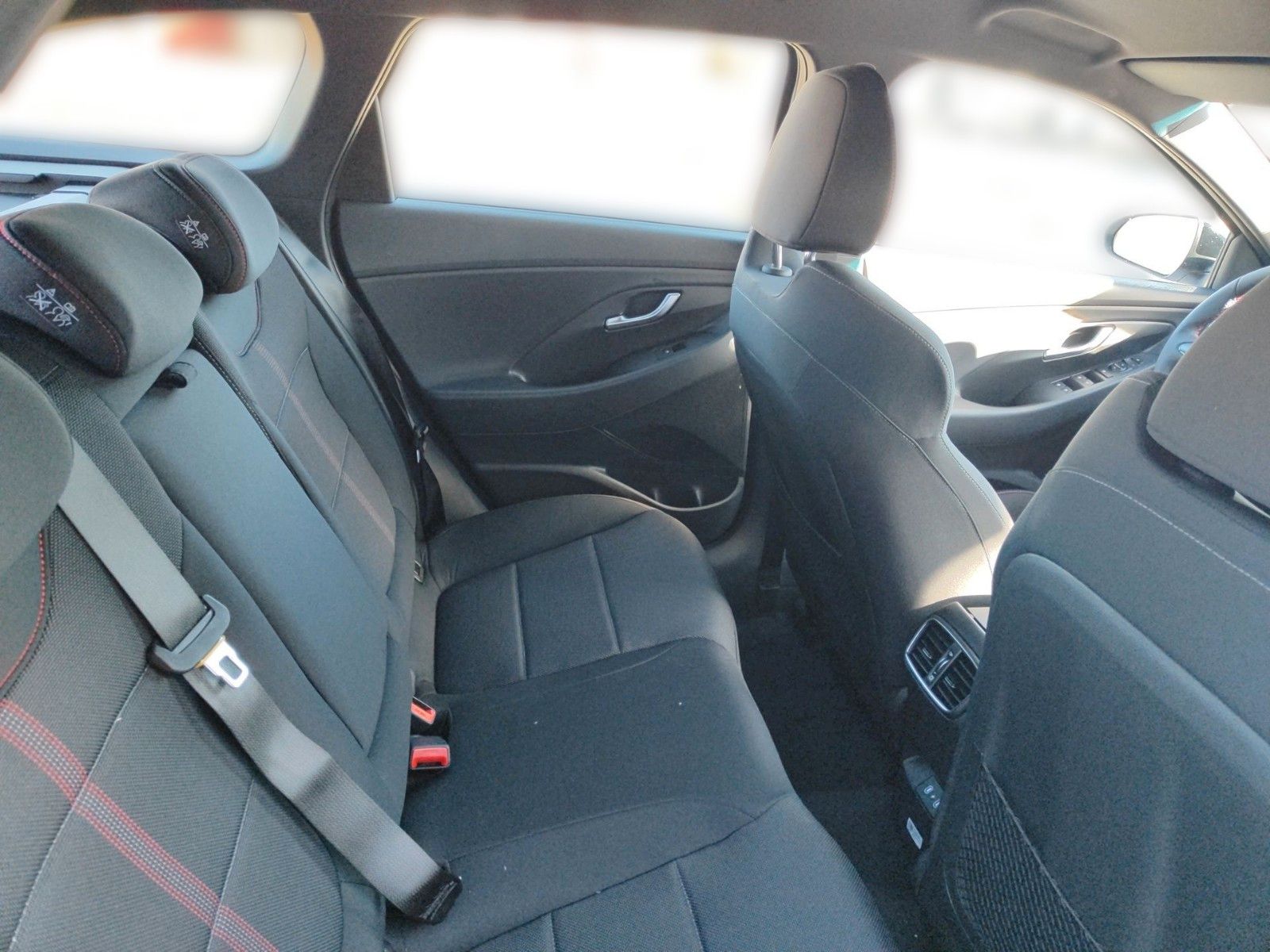 Hyundai i30 – Bild 13