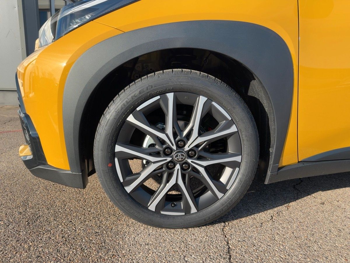 Fahrzeugabbildung Toyota Aygo (X) GR SPORT 1,5 Hybrid 116 PS Faltdach+JBL