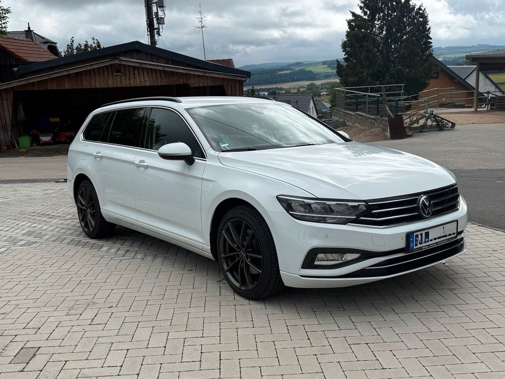 Image of Volkswagen Passat Variant