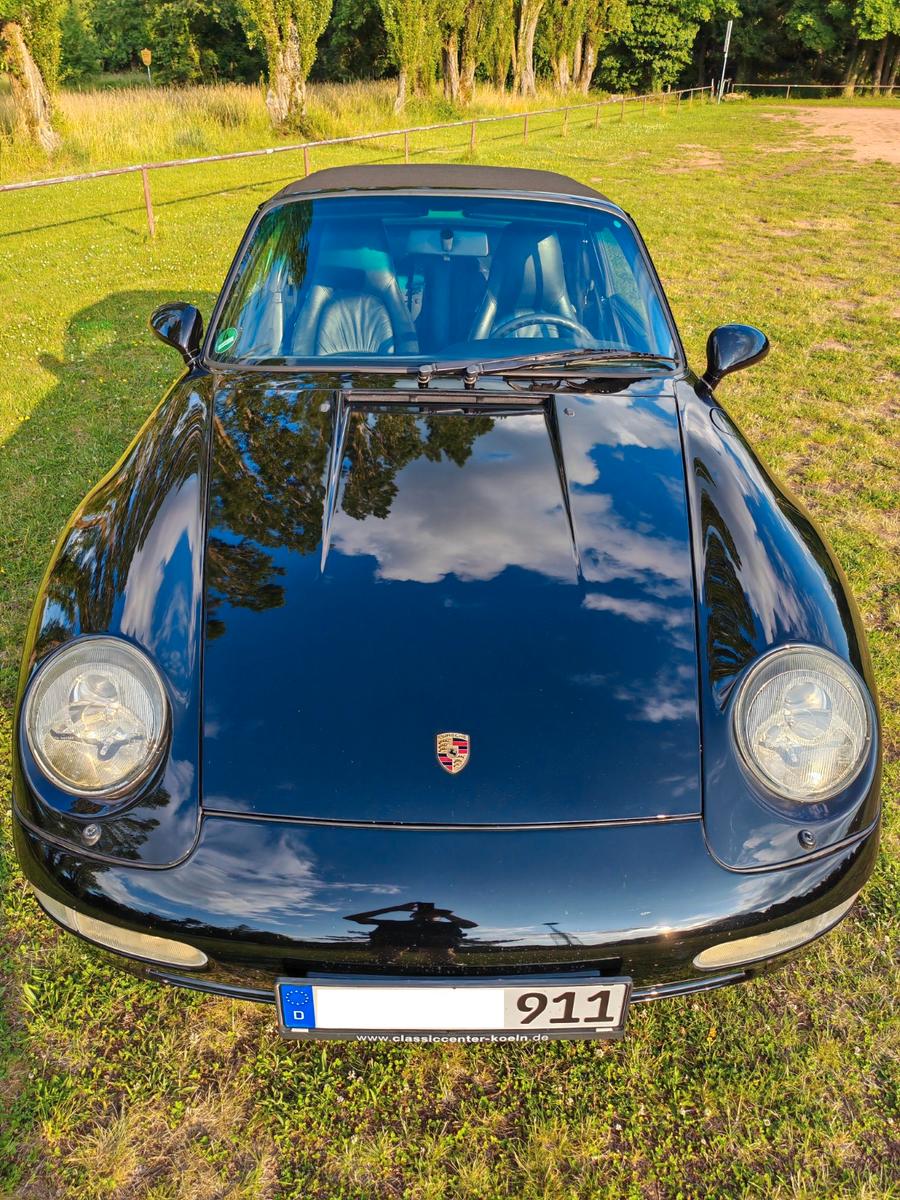 Porsche 993 Carrera 4 Cabriolet nur 69.830 km
