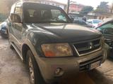 Mitsubishi Pajero 3.2 16V DI-D 5p. Instyle - Mitsubishi Pajero Kombi Gebrauchtwagen