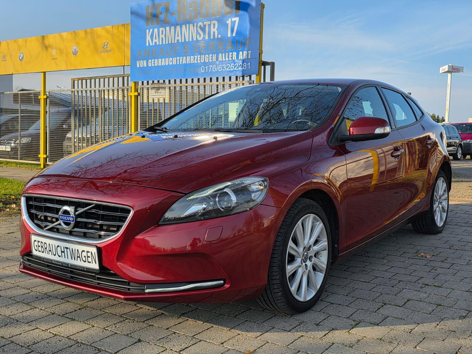 Volvo V40 D2 Kinetic NAVI KLIMA SHZ PDC AHK TEMPOMAT