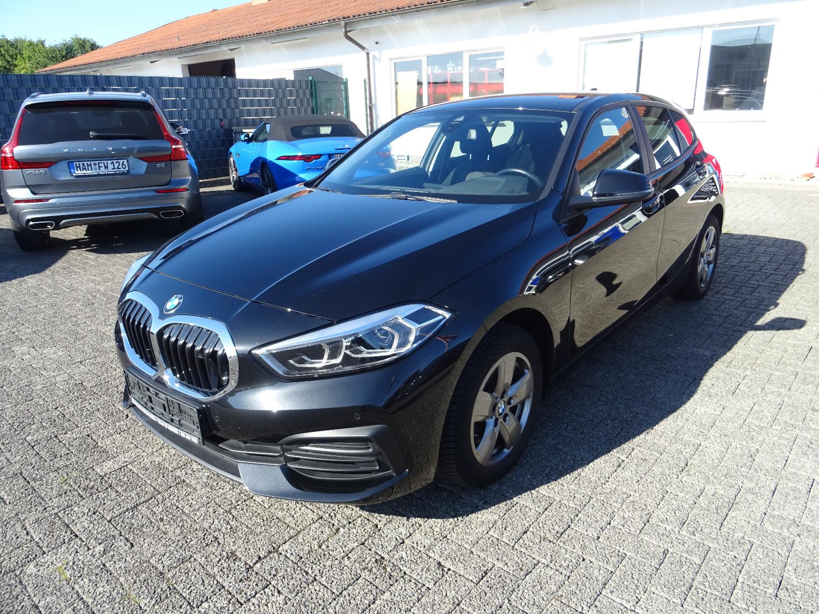 BMW 118 i Advantage LED Navi SHZ LHZ PDC