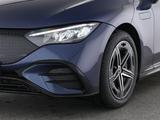 Mercedes-Benz EQE 300 AMG-ADV+ NIGHT PANO 10°HA MEMO 360° WDGS - blaue Mercedes-Benz EQE