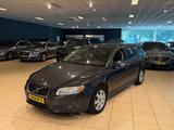 Volvo V70 2.5FT Kinetic/Leder/Airco/Trekhaak - Volvo mit LPG-Antrieb