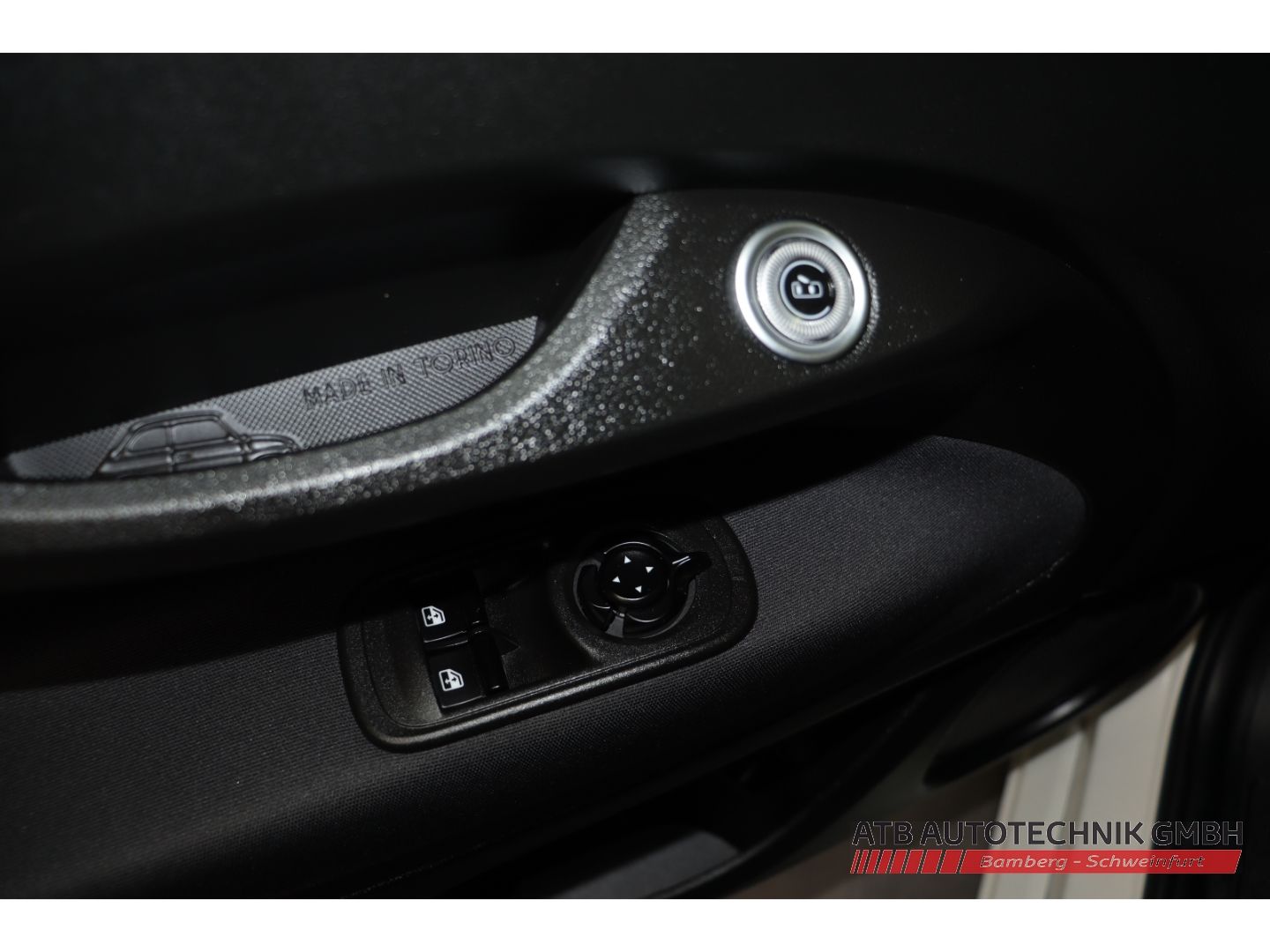 Fahrzeugabbildung Fiat 500e Cabrio 42kWh 95,7% SOH Apple CarPlay Klimaa