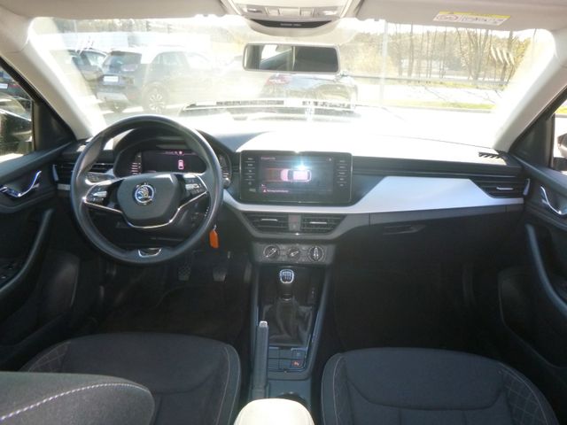 Fahrzeugabbildung Skoda Scala 1,0 TSI Lim >NAVI/PDC/SHZ/SmartLink