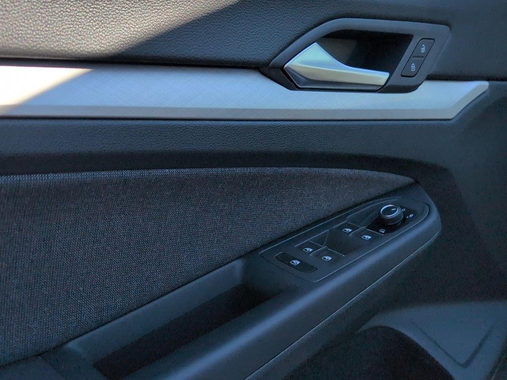 Volkswagen Golf - Bild 12