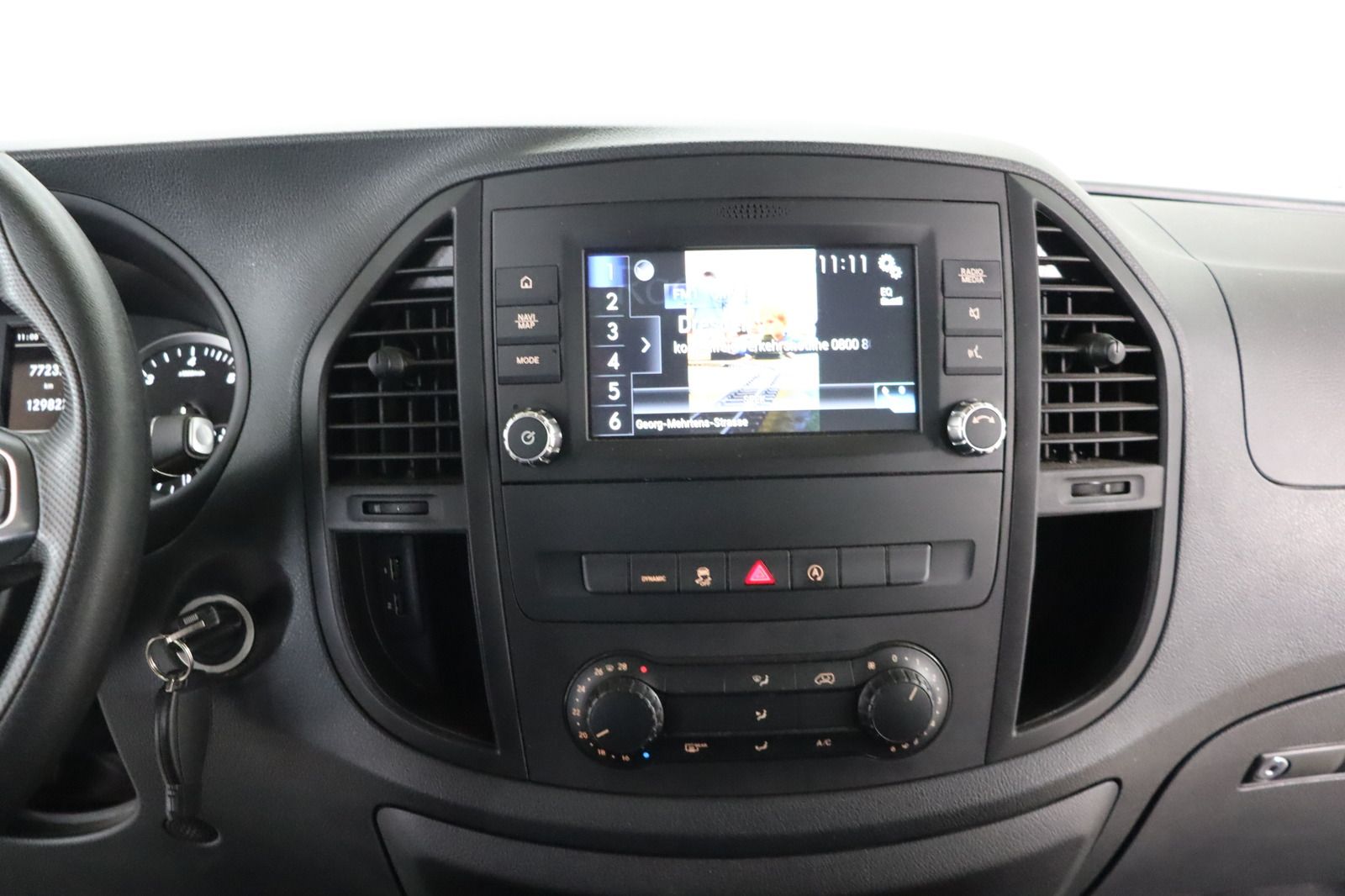 Fahrzeugabbildung Mercedes-Benz Vito Tourer 116 CDI lang Edition * 8 Sitze