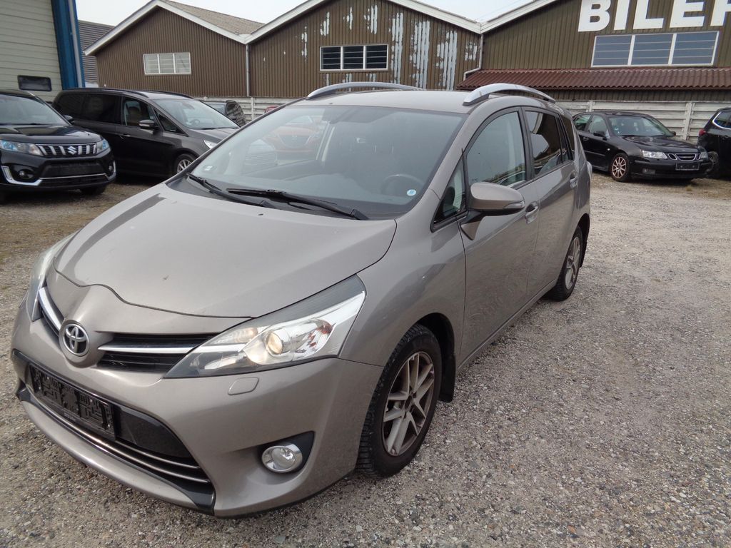 Image of Toyota Verso