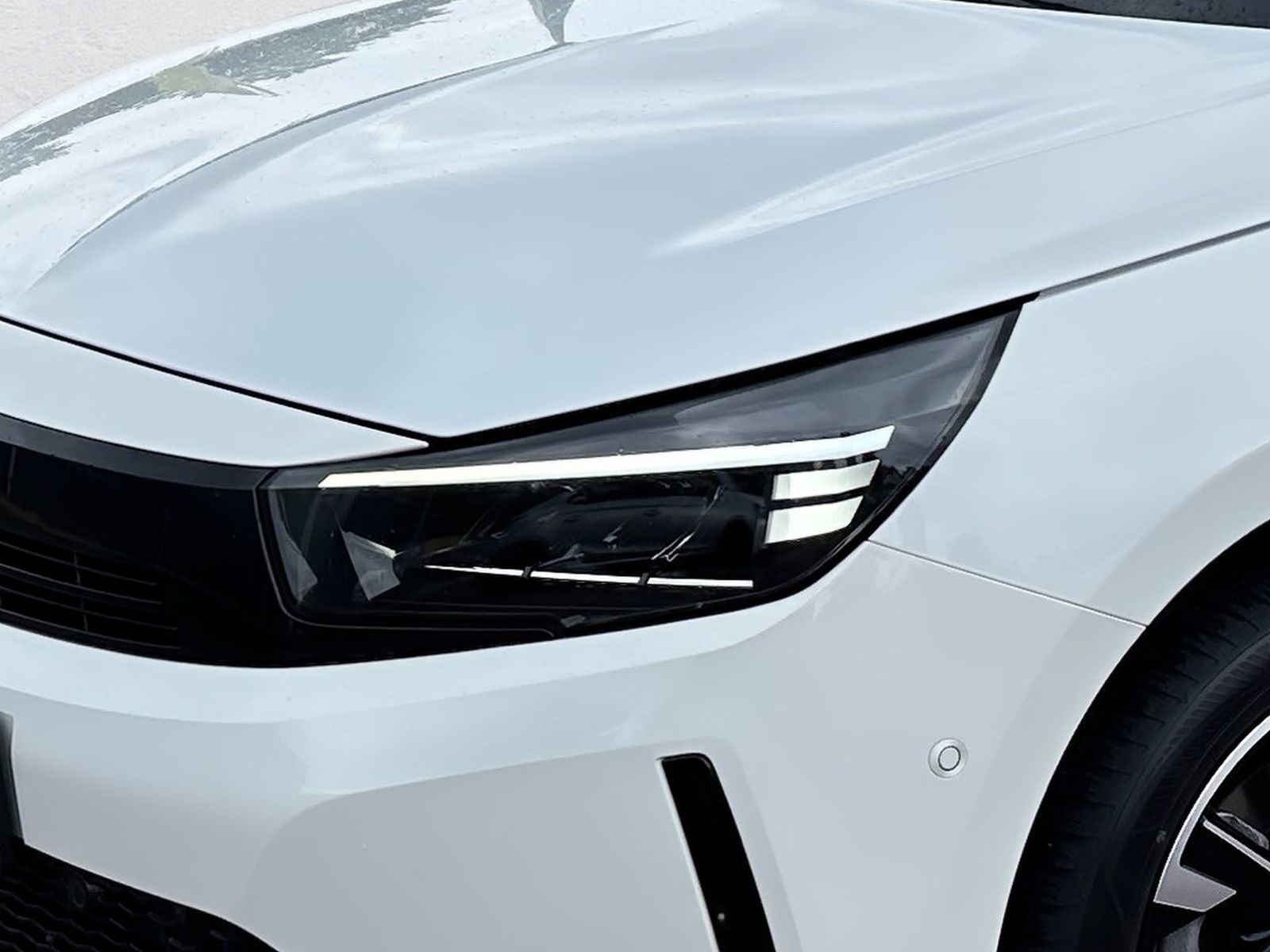 Fahrzeugabbildung Opel Corsa F 1.2 Turbo GS KlimaA,LED,Navi,SHZ,Kam.,LM