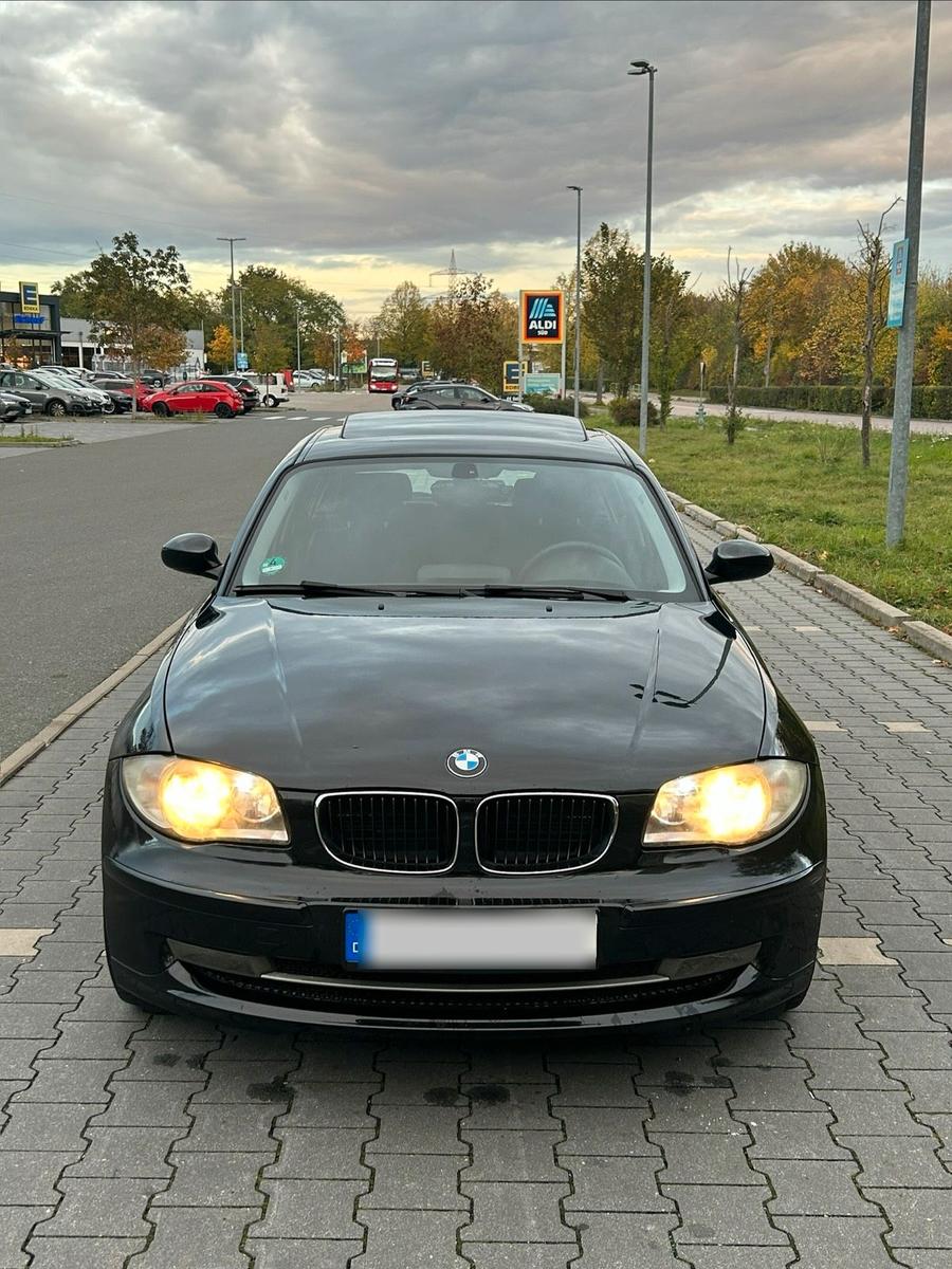 BMW 118