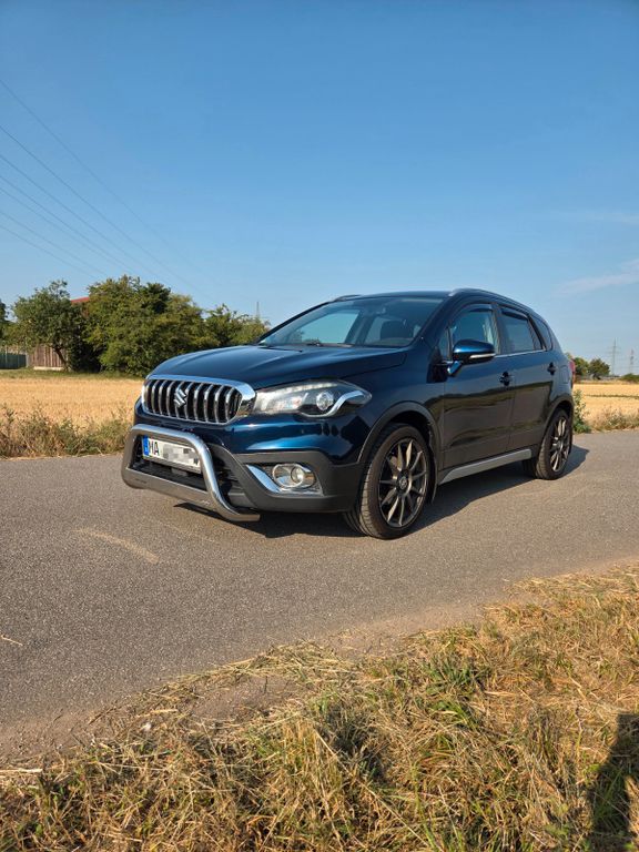 Image of Suzuki (SX4) S-Cross