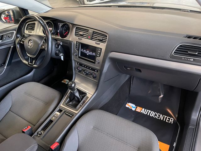 MYAUTOCENTER – Gebraucht- und Jahreswagen mit Werkstattservice in Pfaffenhofen Volkswagen Golf VII Variant Comfortline BMT *Klima*TÜV*PDC*