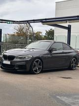 BMW 220i Coupé Sport Line Sport Line - graue BMW 220