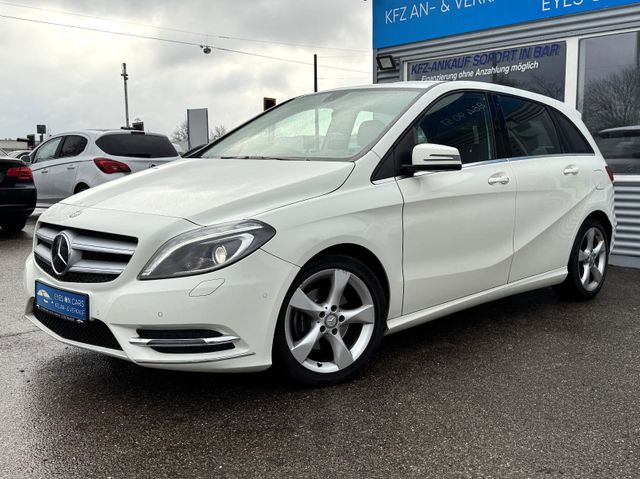 Mercedes-Benz B -Klasse  B180*XENON*LED*AHK*PDC*SHZ*KLIMA*UVM*