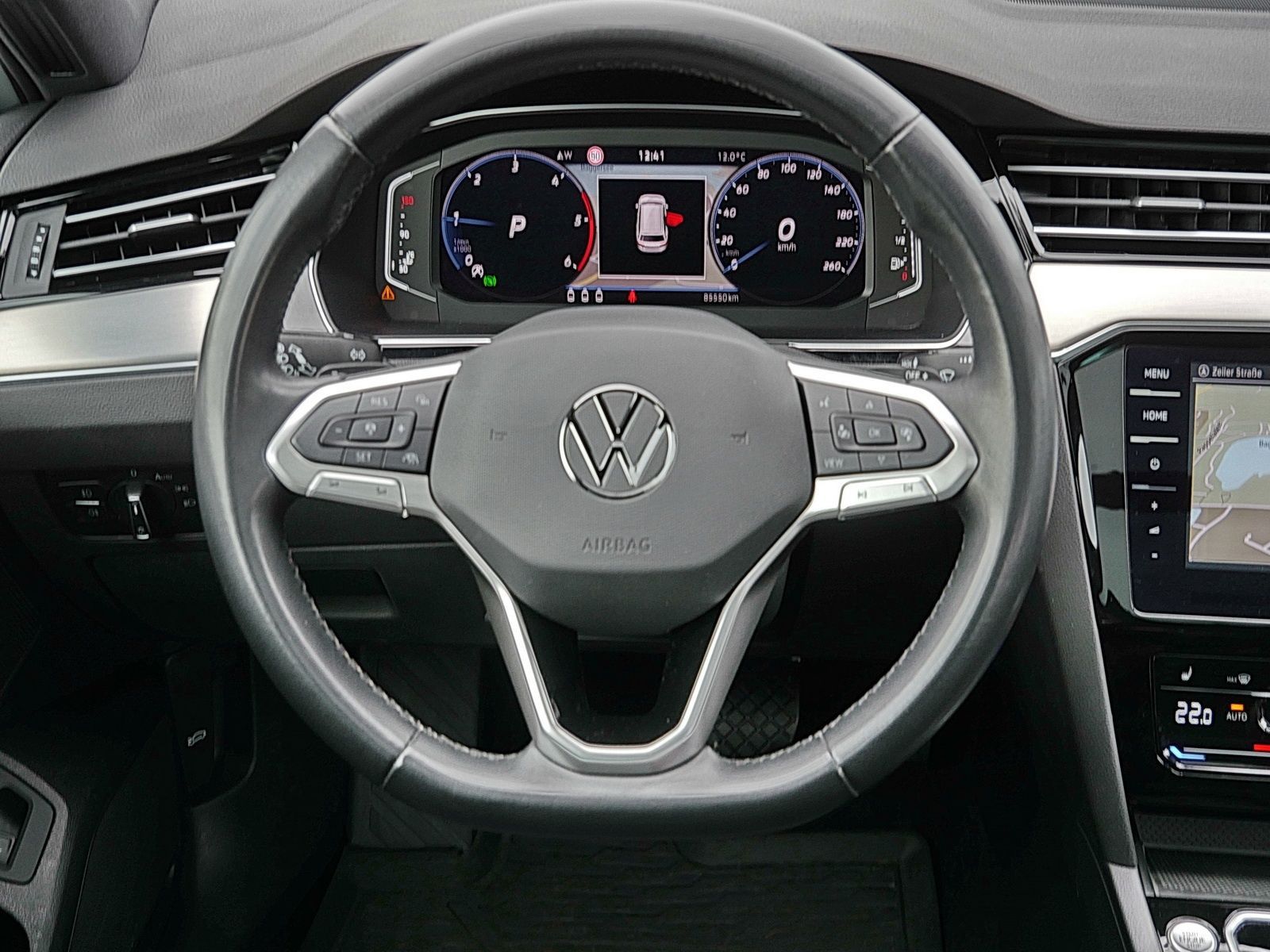 Volkswagen Passat Variant - Bild 9
