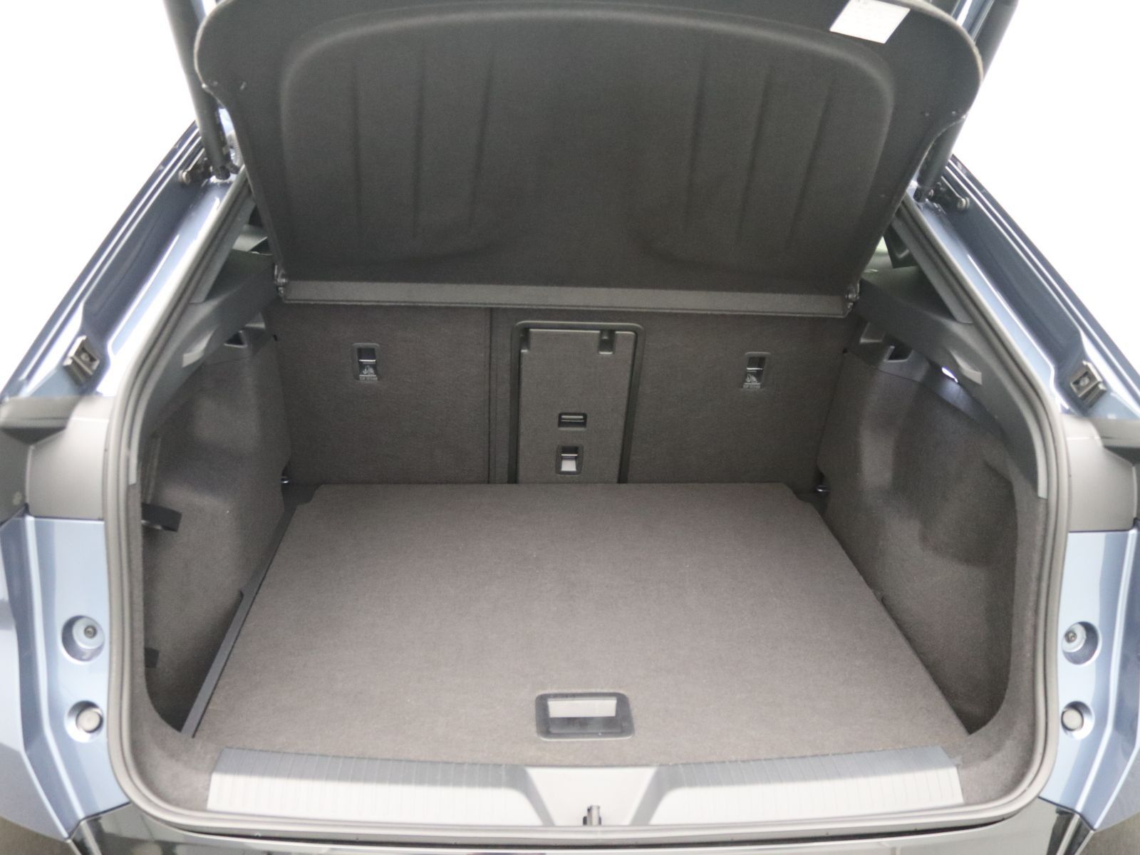 Cupra Tavascan - Bild 8