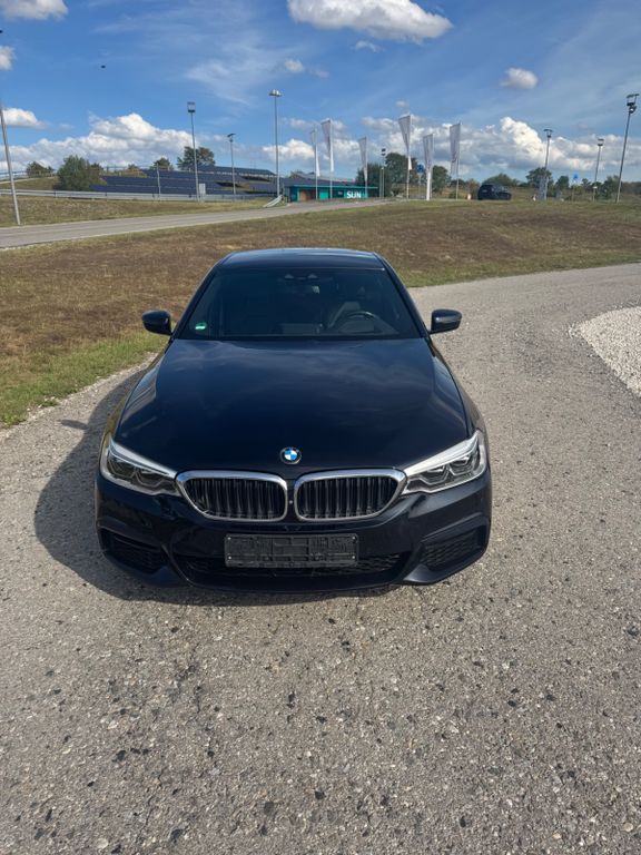 Image of BMW 540